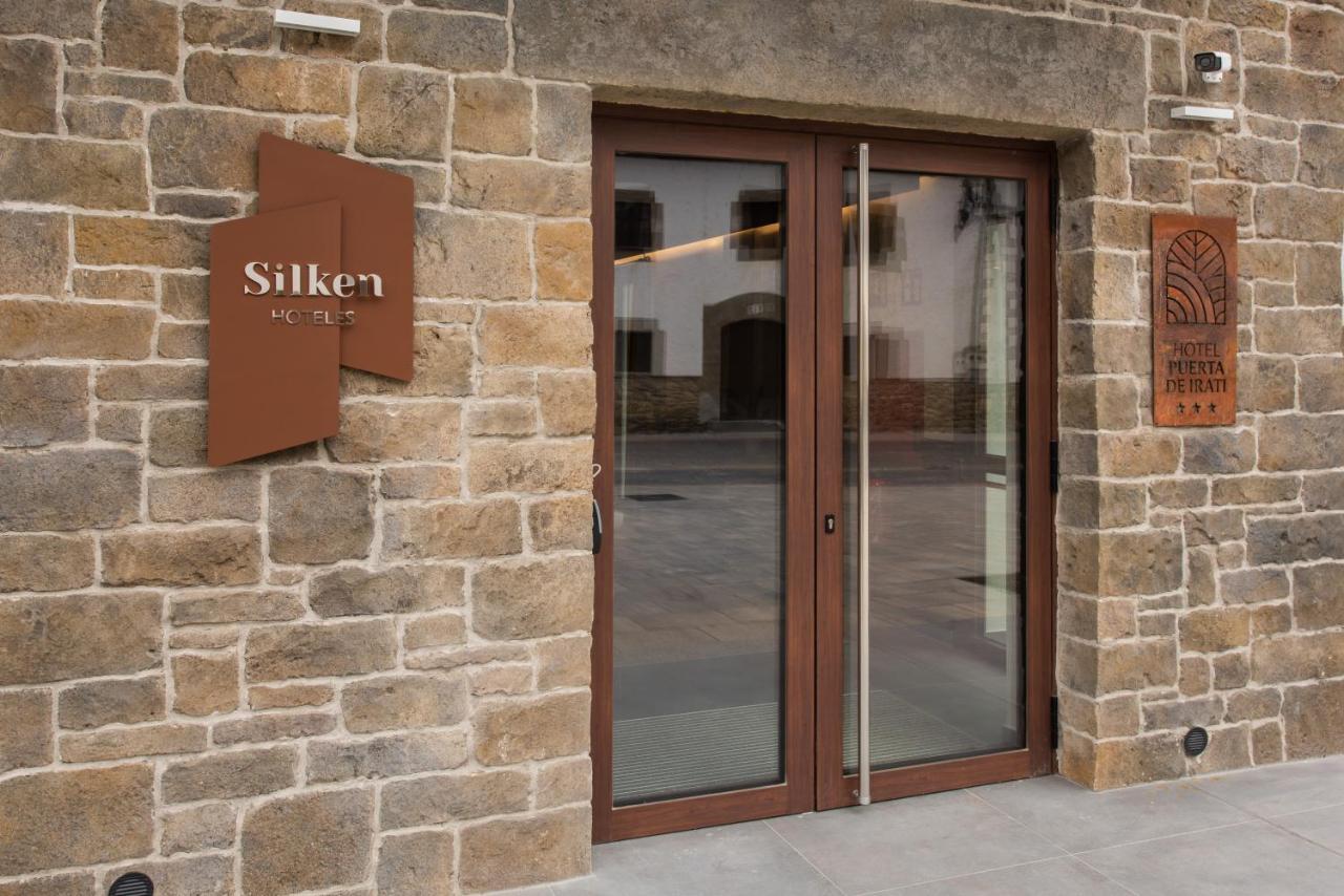 Silken Puerta De Irati Hotel Ochagavía Buitenkant foto